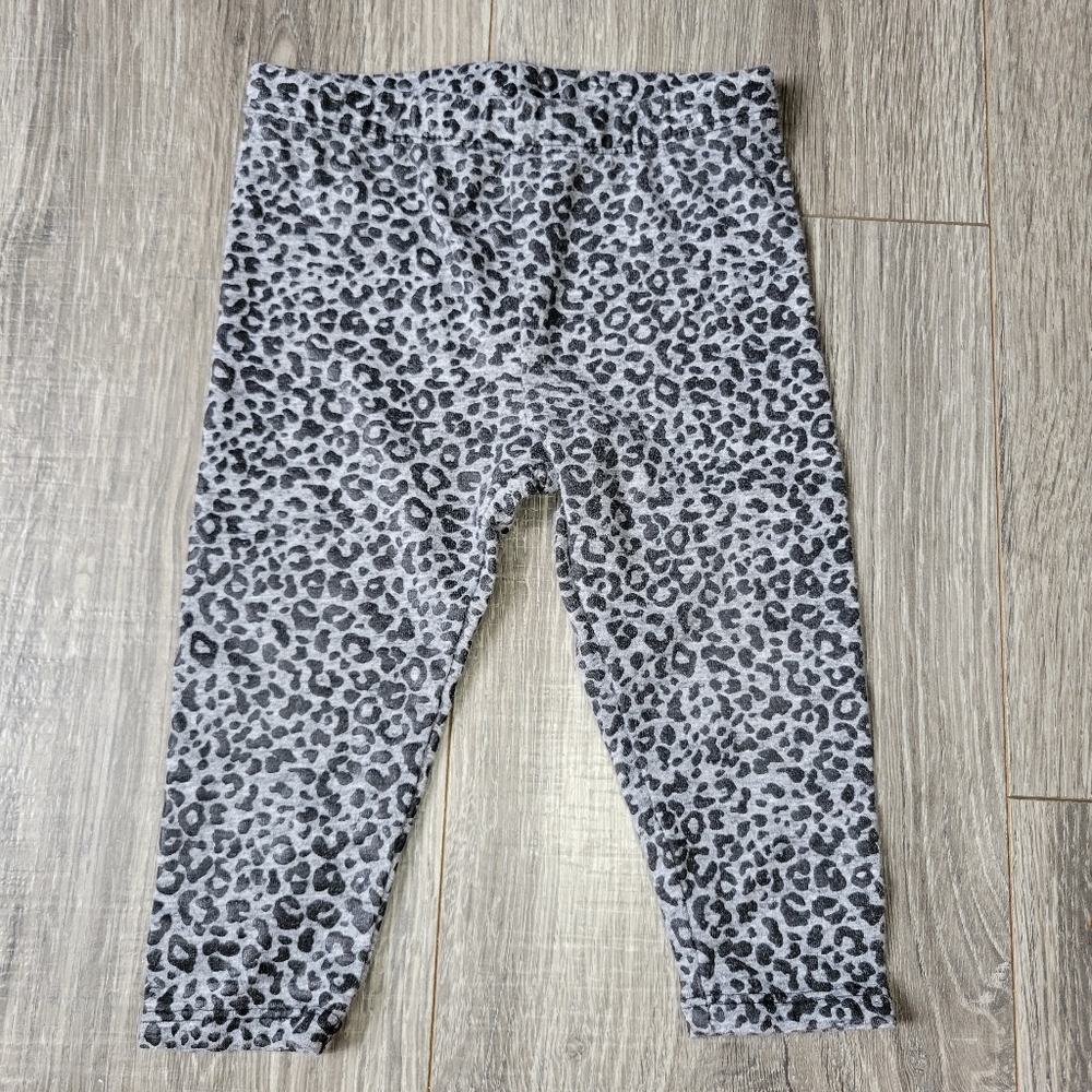 Baby Girls 2 pc Set Disney Minnie and Mickey Leopard Print Gray Black Red Bows - Picture 5 of 6